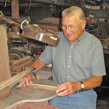 Navy Veteran Carves Declaration of Independence