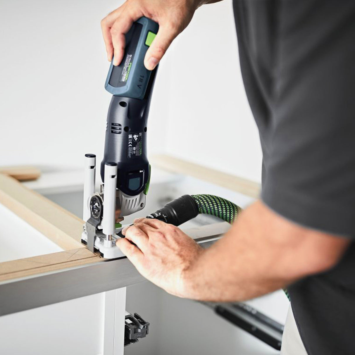 Festool OSC 18 Li Cordless Vecturo Oscillating Tool