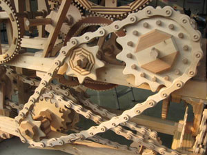 Woodworking fun: Erich Schatt's incredible wooden machine 