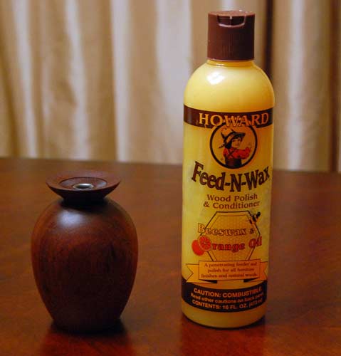 Howard 16 oz. Feed-N-Wax Wood Polish