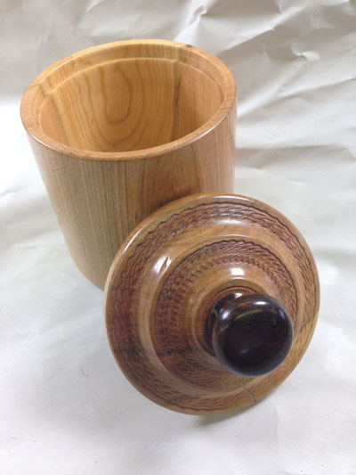 Woodturning a Lidded Box