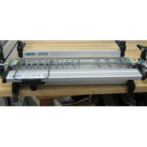 Vacuum & Router Support for Leigh Dovetail Jigs