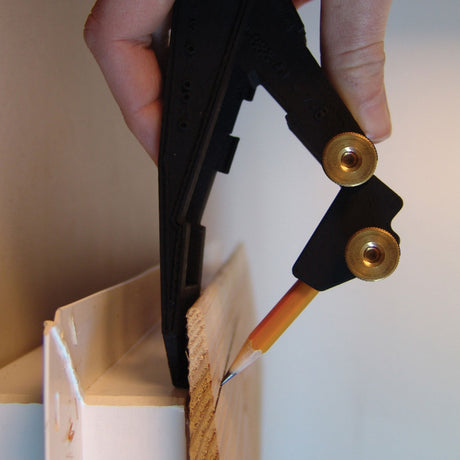 AccuScribe Pro on moulding