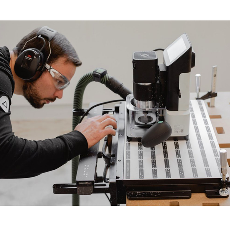 306211: Shaper Workstation