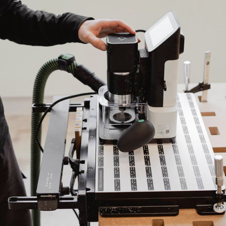 306211: Shaper Workstation