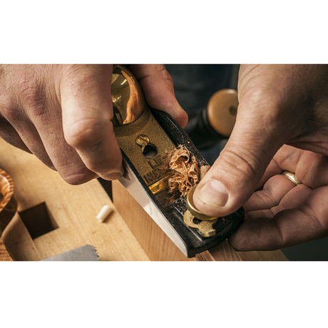 434237: Lie-Nielsen Low Angle Adjustable-Mouth Block Plane 60-1/2
