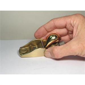 134182: Lie-Nielsen No. 101 Bronze Violin Maker's Block Plane